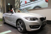 【BMW 2シリーズ カブリオレ 発表】女性にも乗ってほしい、その理由 画像