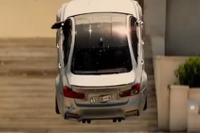 『ミッション：インポッシブル』最新作、BMW M3 が宙を舞う［動画］ 画像