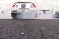 2000馬力の日産 GT-R、0-400m加速7秒49の新記録［動画］ 画像