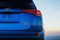 【ニューヨークモーターショー15】トヨタ セーフティ・センス、米国では RAV4ハイブリッド に初搭載 画像