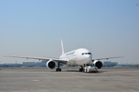 【JALと働くクルマ】ハイテク航空機を押す、「職人技」というローテクの極み 画像