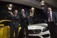 【ニューヨークモーターショー15】WCOTY ワールドカーオブザイヤー、新型 メルセデス Cクラス が受賞 画像