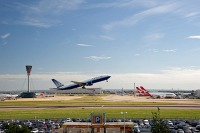 ヒースロー空港、国内線旅客施設使用料の大幅引き下げへ 画像