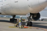 航空機の整備士養成に向けてテキスト類を整備…2015年度は「入門編」 画像