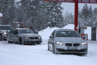 BMW 5シリーズ 次期型を捕捉! 現行モデルと写真で比較 画像