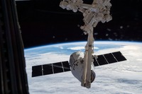 スペースXのドラゴン補給船6号機、4月14日に打ち上げ 画像