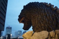 歌舞伎町にゴジラあらわる!? 街のシンボルに 画像