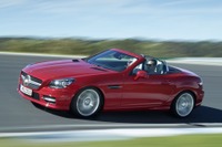 メルセデス SLK、欧州で2015年型…2.0ターボが性能向上 画像