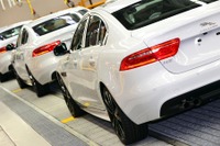 ジャガー XE、英国で生産開始 画像