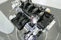【上海モーターショー15】スズキ、1.4リットル直噴ターボエンジンを世界初公開 画像