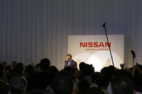 「信じてください」と繰り返す日産のゴーン社長 画像