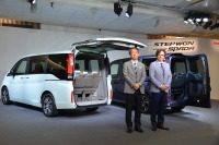 【ホンダ ステップワゴン 新型発表】1.5リットルVTECターボ搭載…228万8000円から 画像