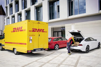 アウディ のトランクに アマゾンの商品が届く…DHL が配達、独でテスト導入 画像