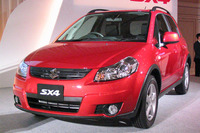 【スズキ SX4 発表】背高ワイド・ショートの新プロポーション 画像