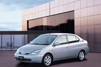 【新聞ウォッチ】IT、教育よりも低公害車に入れ込む小泉新首相……なぜか? 画像