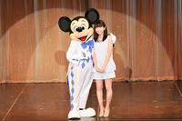 志田未来、ミッキーマウスとの共演に大興奮「感激です!」 画像