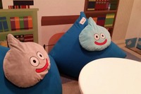 複合カフェ・自遊空間で「人をダメにするソファー」を正々堂々“マンキツ” 画像