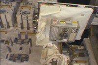 ISS「きぼう」日本実験棟、簡易曝露実験装置で1回目の実験…JAXA 画像