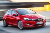 【フランクフルトモーターショー15】オペル アストラ 新型、初公開…最大200kg軽量化 画像