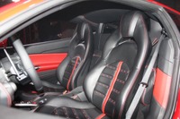 【フェラーリ 488 GTB 日本発表】スーパーカーにも快適さを…新シート採用のインテリア 画像