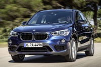 BMW X1 新型に「スポーツ・ライン」…ブラックがアクセント 画像