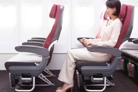 JALのエコノミークラスシートが世界一に…パリ航空ショーで 画像
