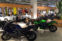 お買い物ついでにバイクをチェック、イオンモール木更津にバイク王が新店舗 画像