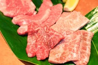 日本最大級のクラブ「ageHa」運営会社が焼肉店で沖縄進出 画像