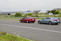 【日産の安全技術】まるで魔法？　2台前の車両挙動を検知して警告する 画像