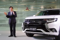 【三菱 アウトランダーPHEV 改良新型】相川社長「三菱復活の第一歩になる」 画像