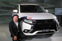 【三菱 アウトランダーPHEV 改良新型】相川社長「今は台数を追わず、ぐっとこらえるとき」 画像