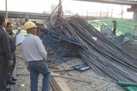 バンコク高架鉄道の建設現場で足場崩落…9人負傷 画像
