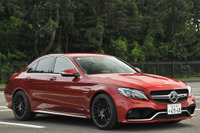 【メルセデス AMG C63S 試乗】エンジン始動の瞬間にわかる高性能さ…諸星陽一 画像