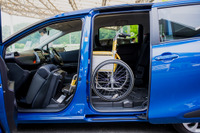 【トヨタ シエンタ 新型発表】低床&フラットフロアで福祉車両充実…ストレッチャー乗車も可 画像