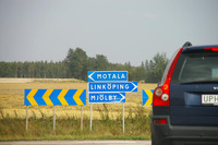 スウェーデンの道路標識　直感!! 画像