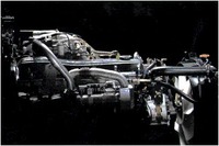 日産ディーゼル、エンジンを日野から購入 画像