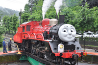 大井川鐡道の「トーマス」「ジェームス」、クリスマス期間も運転 画像