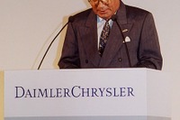ダイムラー・クライスラーの燃料電池はカンブリア紀 画像