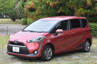 【トヨタ シエンタ 試乗】乗り出し価格で有利なガソリン車も、走りは十分…諸星陽一 画像