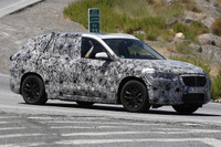 BMW、最小のSUVクーペ「X2」の存在を確認! 画像