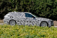 BMW 5シリーズツーリング 次期型、シルエットを確認！ 画像