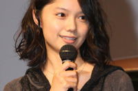 【新聞ウォッチ】宮崎あおいさんも追突事故、後を絶たない“女優ドライバー”の不注意 画像