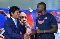 織田裕二興奮…男子100mガトリン選手を前に「ボルトがあぶない」 画像