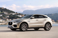 ジャガーが今度は最小SUV!? 「E-PACE」2018年登場か 画像