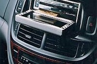 富士通テン2001夏モデル「マルチ・イン・ワン」のイクリプス4機種 画像