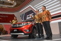 【ジャカルタモーターショー15】ホンダ BR-V プロトタイプ、3列7人乗りで人気市場に攻勢 画像
