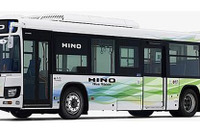 日野、大型路線バスをモデルチェンジ…ディーゼル/HVともに燃費向上 画像