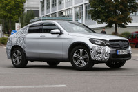 メルセデス最小の「クーペSUV」、市販モデルに大ヒットの予感？ 画像