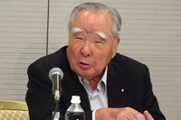 スズキ鈴木会長、新たな提携は「時間をかけて慎重に」 画像