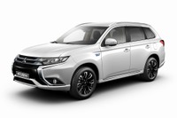 【フランクフルトモーターショー15】三菱 アウトランダーPHEV 新型を欧州初公開 画像